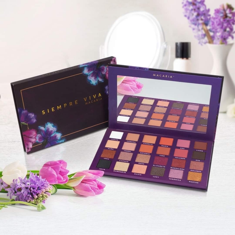 Eyeshadow palette